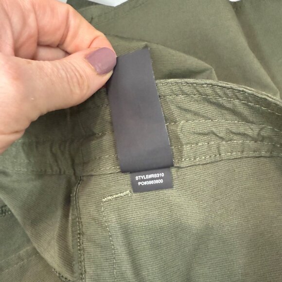 Roark Green Layover Hybrid Trail Quick Dry Shorts 3.0 RS310 Mens size 30 - Picture 7 of 11